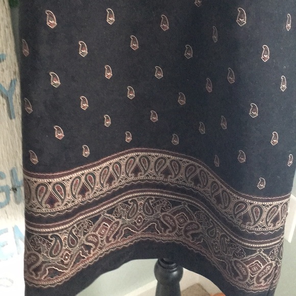 Vintage black dress. Size medium. - Picture 2 of 2